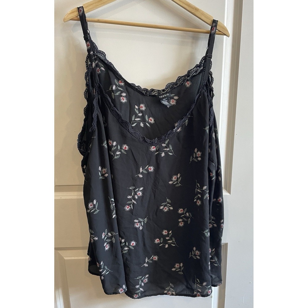 TORRID size 5X Black Challis Floral Print Georgette Lace Trim Cami Tank Top - Picture 3 of 8